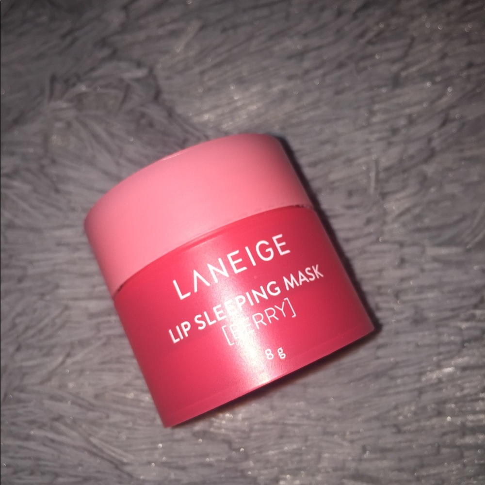 NEW! LANEIGE BERRY LIP SLEEPING MASK